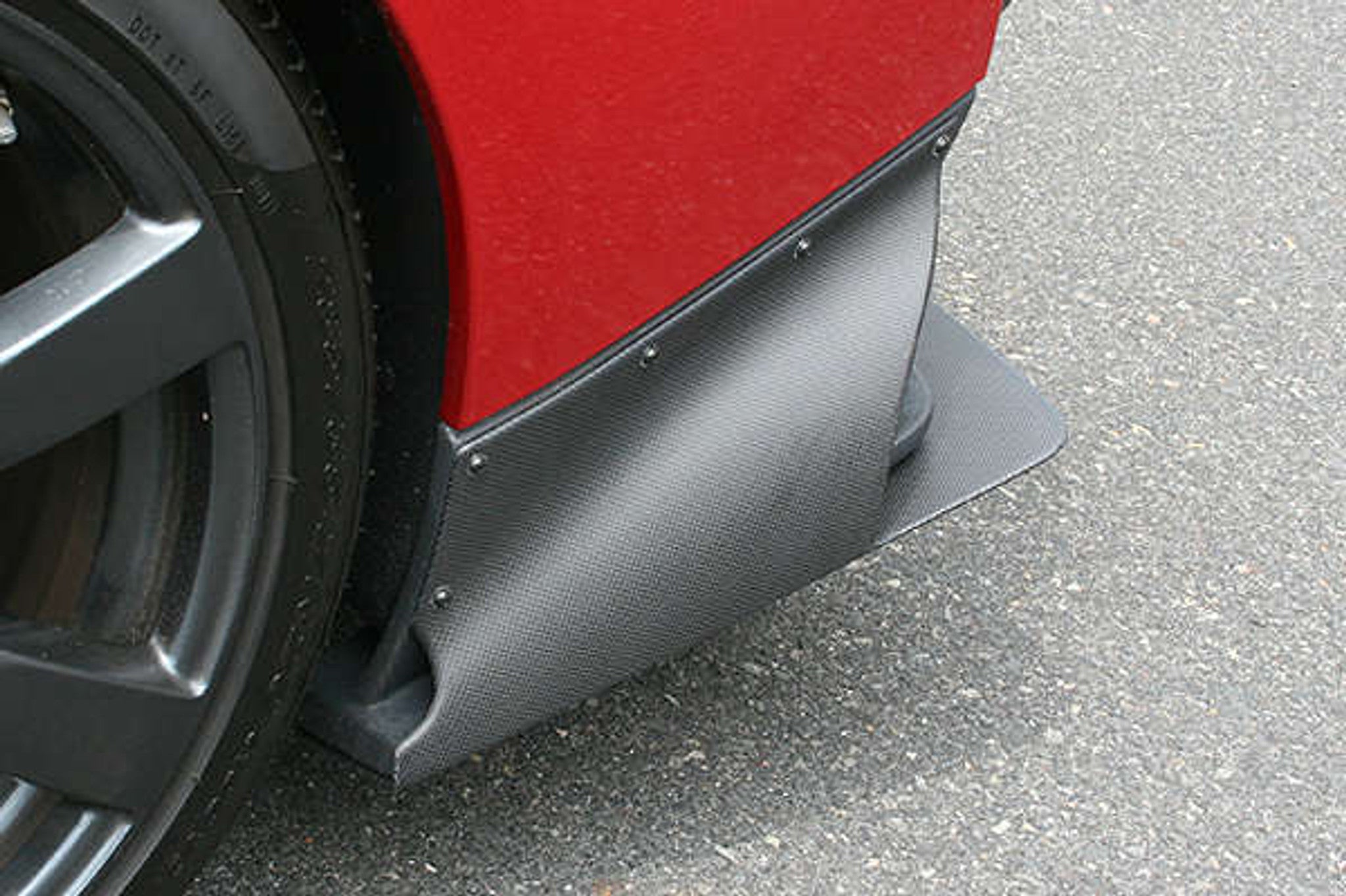 Charge Speed 2007-2016 Nissan GTR Rear Under Side Cowl Gloss Carbon for Charge Speed Rear Diffuser