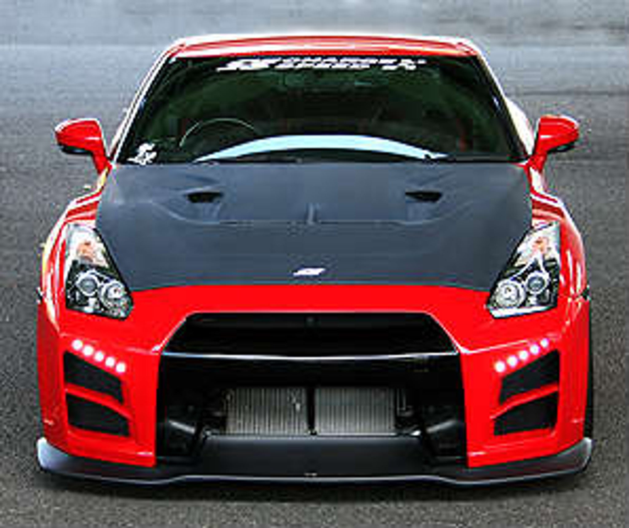 Charge Speed 2012-2016 Nissan GTR R35 Chuki FRP Complete Kit with Front Bumper (White Gel) with LED & Carbon Front Under Diffuser & Full Carbon Side Skirts & Full Carbon Chuki Rear Skirt