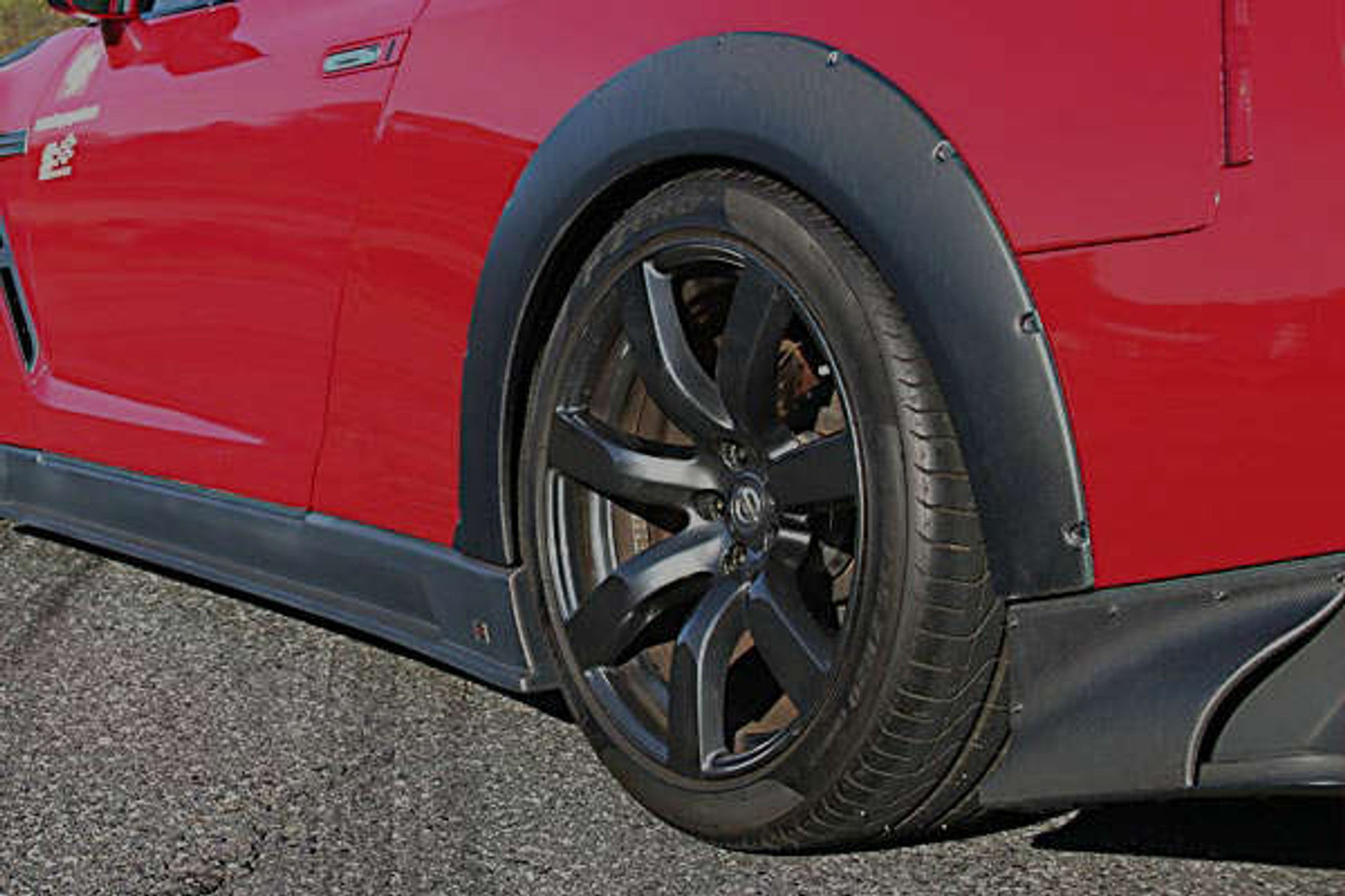 Charge Speed 2007-2021 Nissan GTR R35 Carbon 20mm Rear Over Fenders