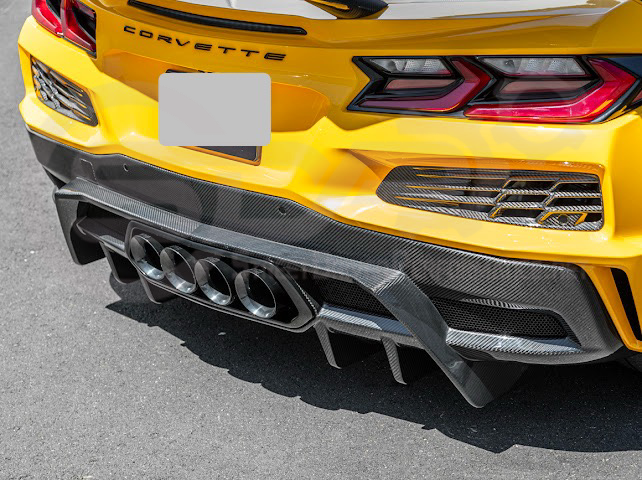 2023-UP CHEVROLET CORVETTE C8 Z06 | SDP PERFORMANCE PACKAGE CARBON FIBER REAR BUMPER FINNED DIFFUSER