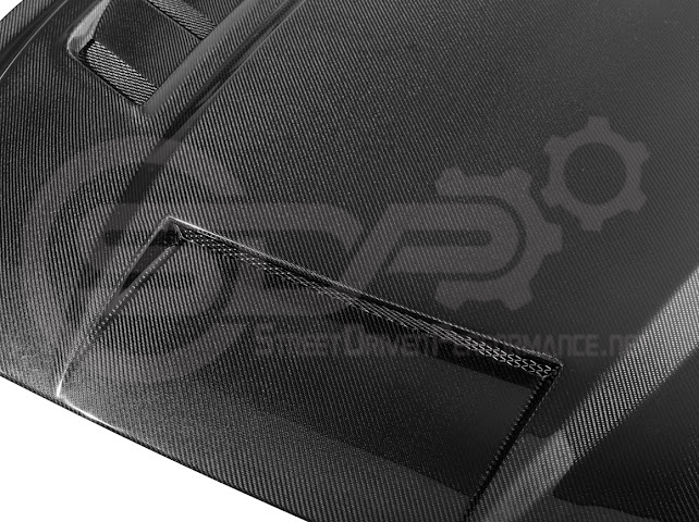 2015-2017 FORD MUSTANG S550 | TERMINATOR STYLE CARBON FIBER FRONT AIR VENTED HOOD