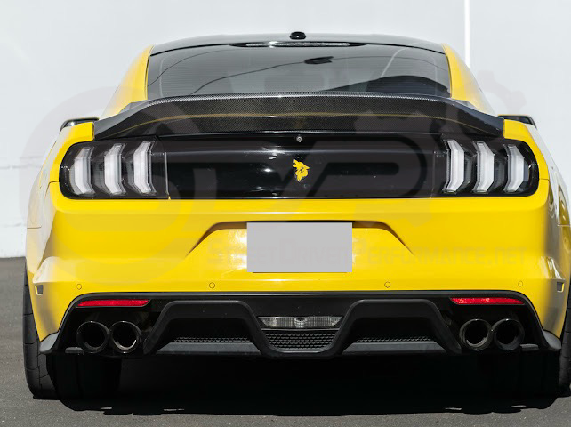 2015-2023 FORD MUSTANG | SUPER SNAKE STYLE REPLACEMENT REAR TRUNK LID WITH INTEGRATED SPOILER