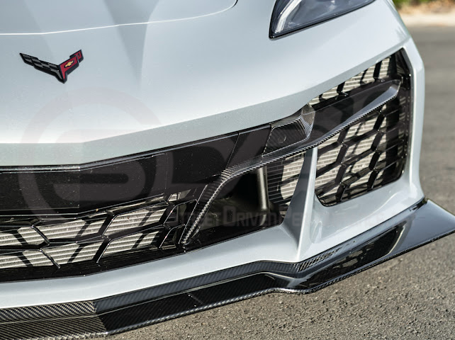 2023+ CHEVROLET CORVETTE C8 Z06 | CARBON FIBER FRONT BUMPER GRILLE INSERT PAIR
