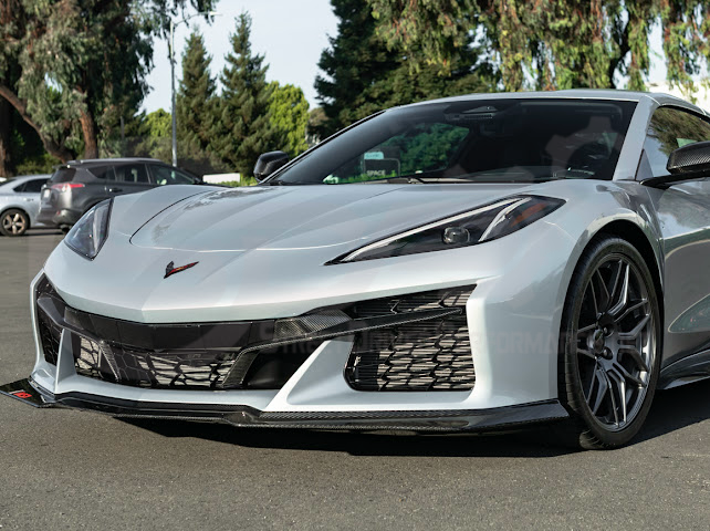 2023+ CHEVROLET CORVETTE C8 Z06 | CARBON FIBER FRONT BUMPER GRILLE INSERT PAIR