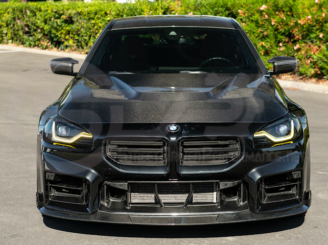 2023-Up BMW G87 M2 | V Style CARBON FIBER Front Vented Heat Extraction Hood