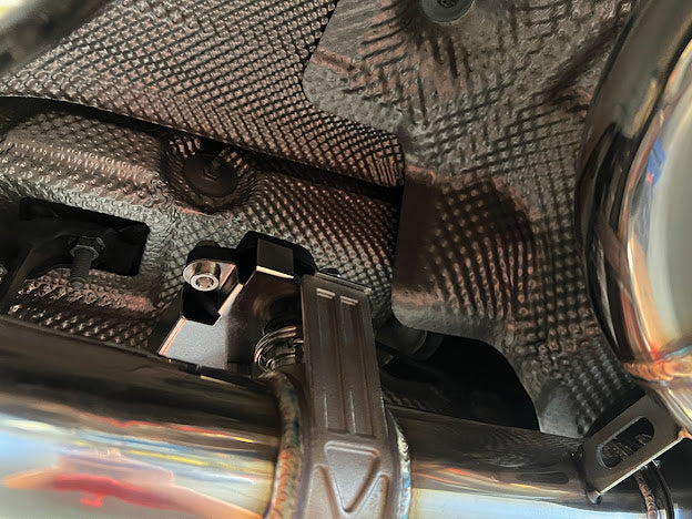 2015-2020 BMW F80 M3 F82 / F83 M4 | 2.5" PIPING W/ 3.5 " QUAD TIPS AXLE BACK EXHAUST