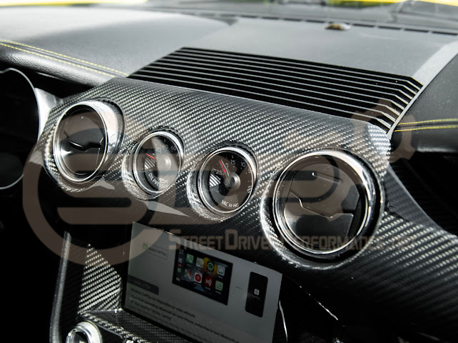 2015-2023 FORD MUSTANG S550 | CARBON FIBER DASHBOARD PANEL TRIM COVER