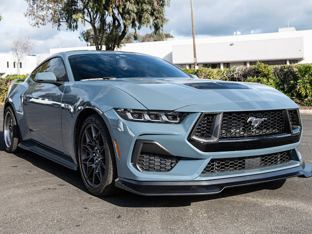 2024-UP FORD MUSTANG S650 | CARBON FIBER FRONT UPPER HOOD VENT INSERT