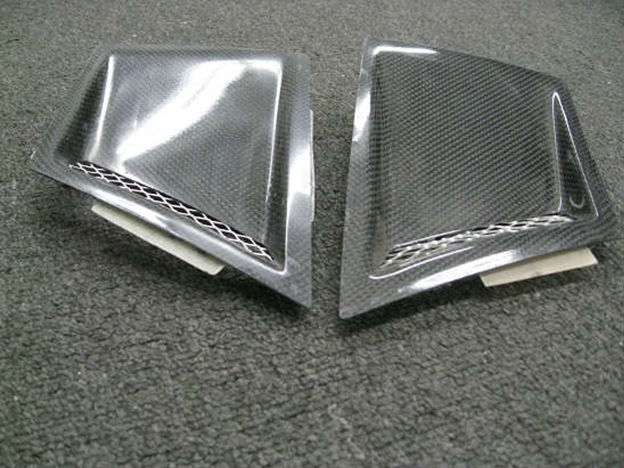 Charge Speed Universal Air Duct Fender Type-M Carbon
