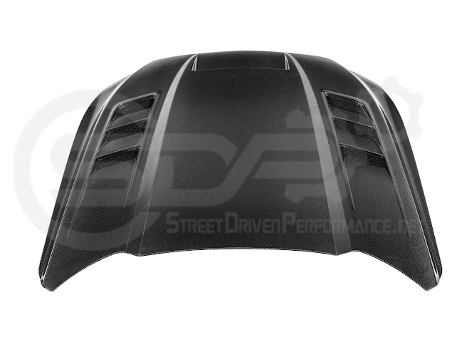 2015-2017 FORD MUSTANG S550 | TERMINATOR STYLE CARBON FIBER FRONT AIR VENTED HOOD