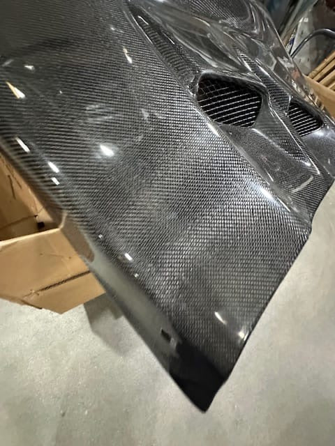 *BLEMISHED/DISCOUNTED*2005-2013 Chevrolet Corvette C6 Carbon Creations ZR2 Front Fenders - 2 Piece