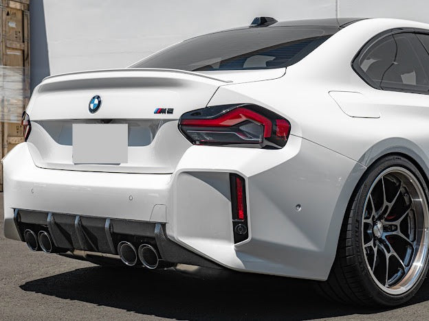 2023-UP BMW M2 | M-SPORT PERFORMANCE PACKAGE CARBON FIBER REAR BUMPER DIFFUSER