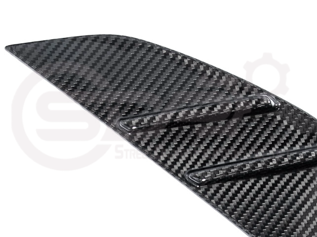 2021-UP BMW G80 M3 | FACTORY REPLACEMENT CARBON FIBER SIDE FENDER VENT COVERS REPLACEMENT PAIR