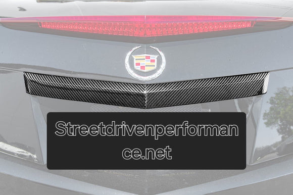 2009-15 CADILLAC CTS-V V2 COUPE | CARBON FIBER TRUNK LID INSERT-FOR MODELS EQUIPPED WITH SINGLE LENS CAMERA