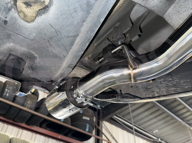 2005-2006 PONTIAC GTO | T-304 STRAIGHT-THROUGH CAT-BACK EXHAUST W/ 4" TIPS