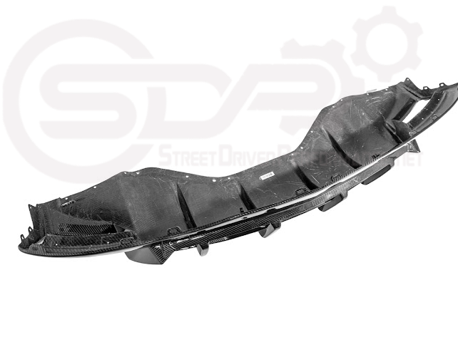 2020-UP CORVETTE C8 | CARBON FIBER REAR BUMPER DIFFUSER QUAD EXIT