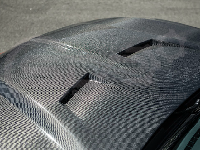 2024-UP FORD MUSTANG S650 | S550 SUPER SNAKE STYLE CARBON FIBER FRONT VENTED HOOD