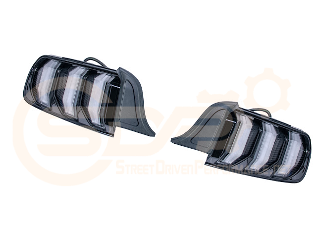 2015-2023 FORD MUSTANG S550 | SIGNAL LED XB RED / CLEAR REAR TAIL LIGHT