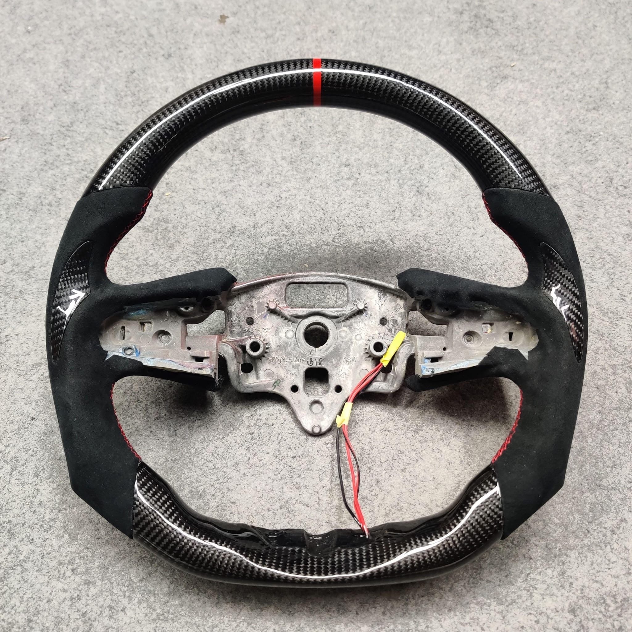 2020 - 2024+ Cadillac CT4-V Blackwing / CT5-V Blackwing - Heated Carbon Fiber Steering Wheel