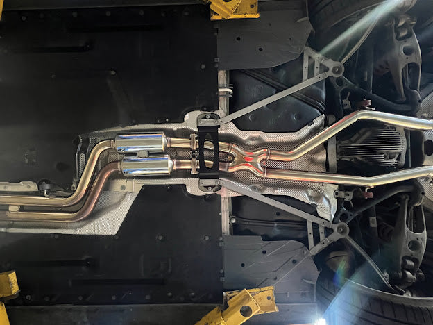 2015-2019 BMW F80 M3 & F82 / F83 M4 | RESONATED MID PIPE EXHAUST