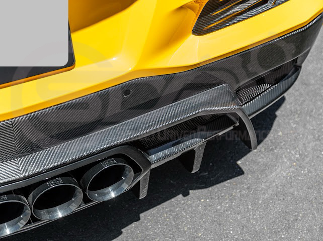 2023-UP CHEVROLET CORVETTE C8 Z06 | SDP PERFORMANCE PACKAGE CARBON FIBER REAR BUMPER FINNED DIFFUSER