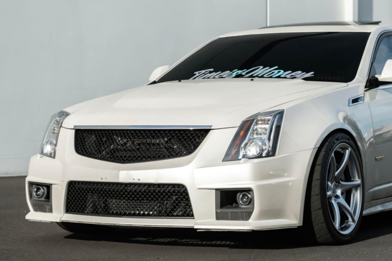 2009-2015 CTS-V V2 -  Black front grilles set (blank no emblem)