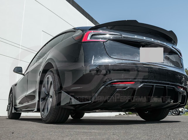 2024-UP TESLA MODEL 3 TRACK STYLE REAR BUMPER DIFFUSER