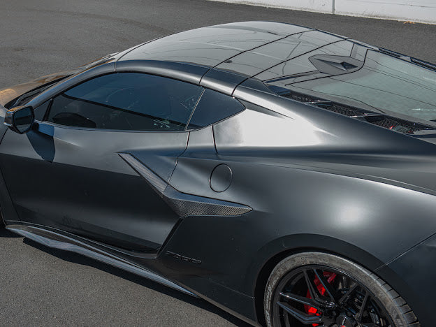 2023+ CORVETTE C8 E-RAY / Z06 | CARBON FIBER SIDE FENDER VENT DOOR TRIM REPLACEMENT PAIR