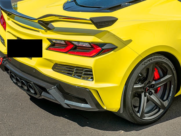2020+ CHEVROLET CORVETTE C8 Z06 & E-RAY | MATTE BLACK XL EXTENDED FRONT SPLASH GUARD