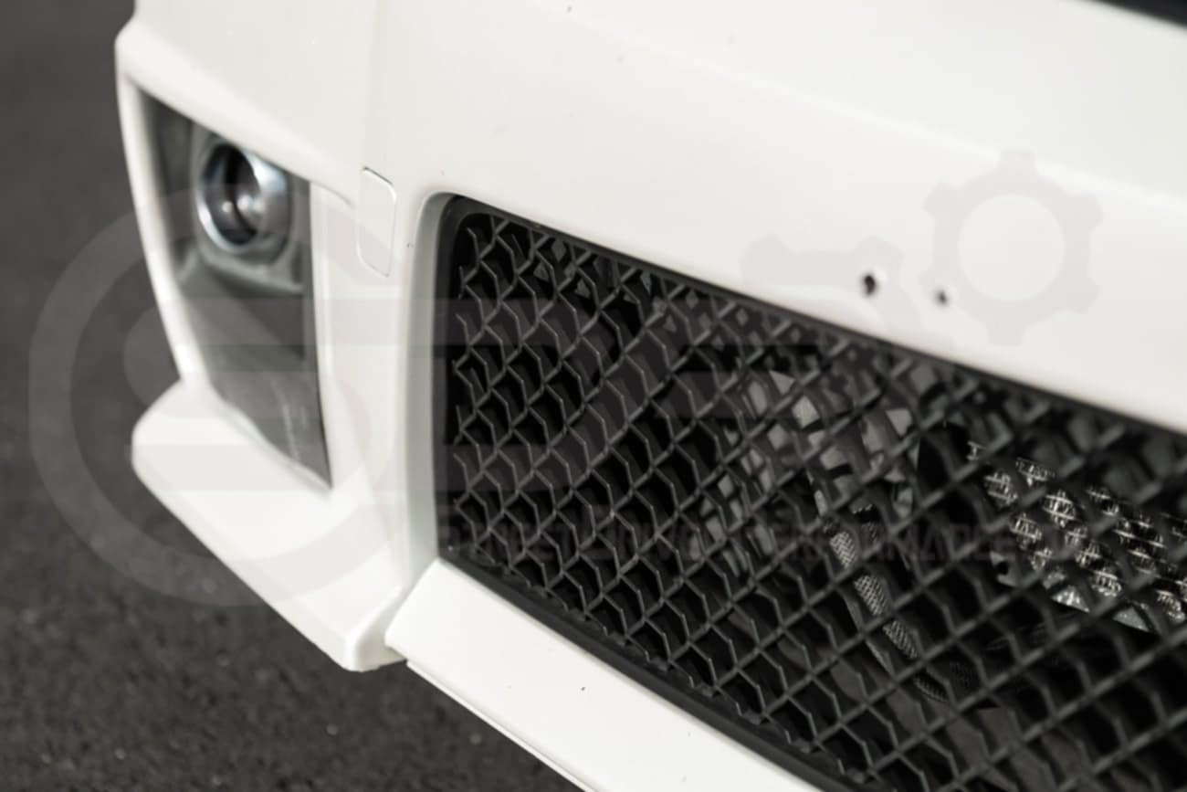2009-2015 CTS-V V2 -  Black front grilles set (blank no emblem)