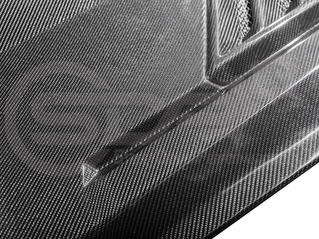 2024-UP FORD MUSTANG | SUPER SNAKE STYLE FRONT VENTED HOOD