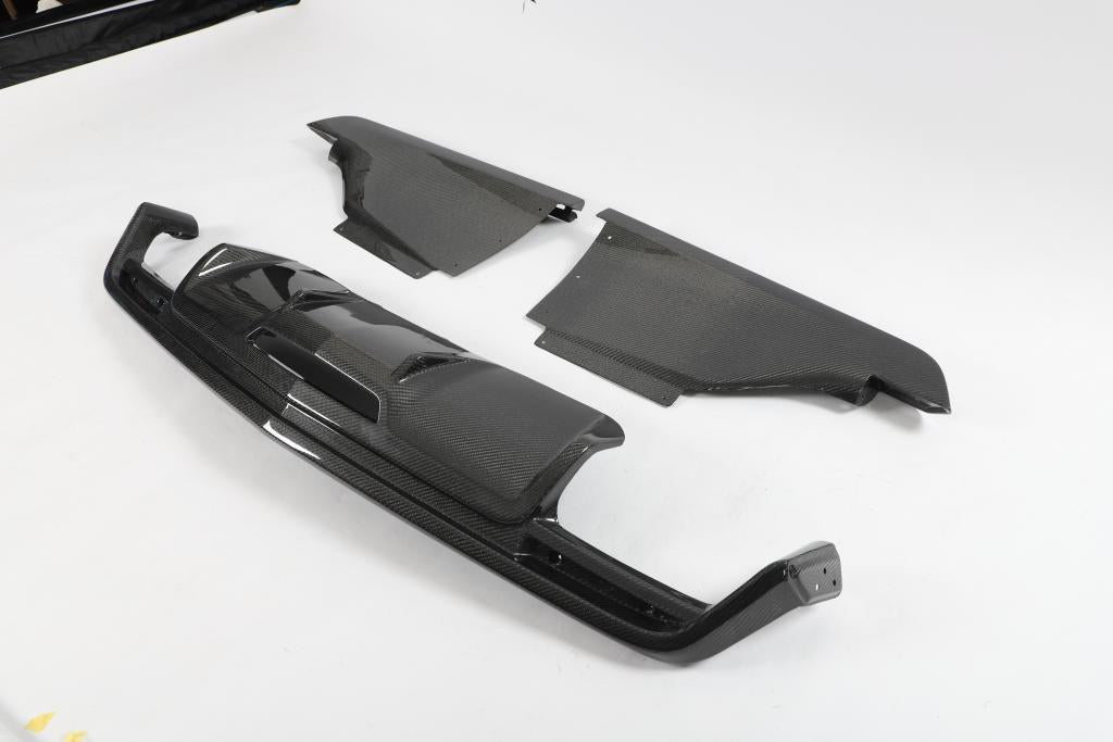 *BLEMISHED-DISCOUNTED* 2016+ CADILLAC CTS-V V3 | CARBON FIBER REAR DIFFUSER 3 PIECE