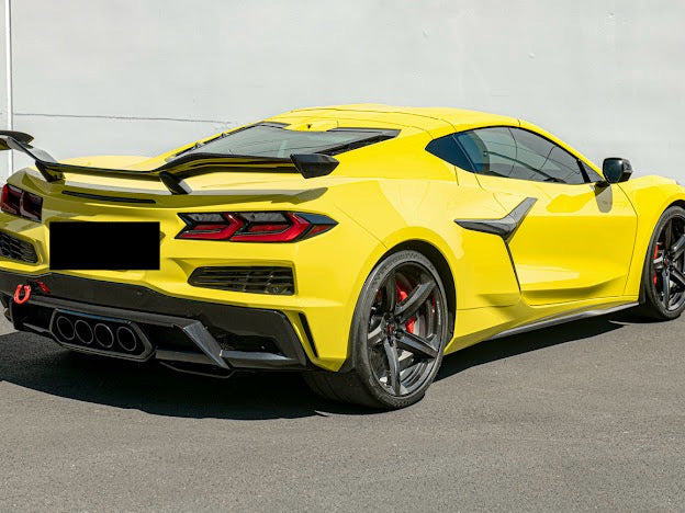 2020+ CHEVROLET CORVETTE C8 Z06 & E-RAY | MATTE BLACK XL EXTENDED FRONT SPLASH GUARD