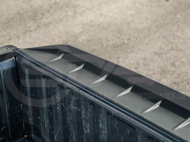 1999-2006 CHEVROLET SILVERADO 1500 REAR TAILGATE WING SPOILER