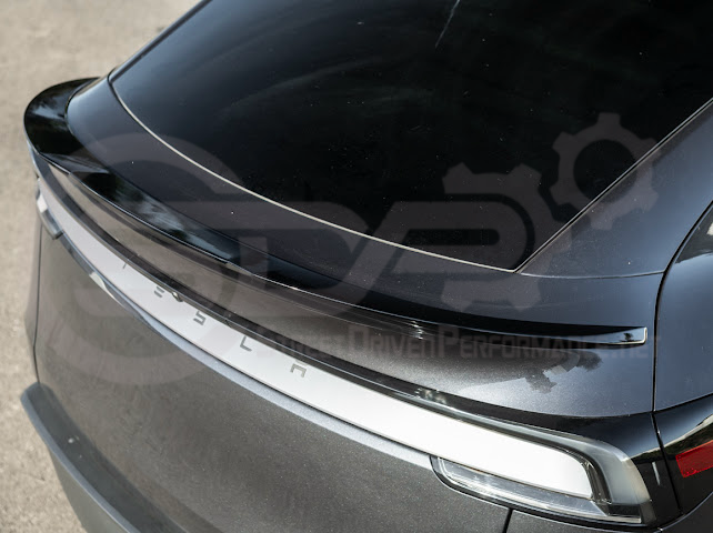 2025-UP TESLA MODEL Y | SDP TRACK STYLE GLOSS BLACK REAR TRUNK WING SPOILER