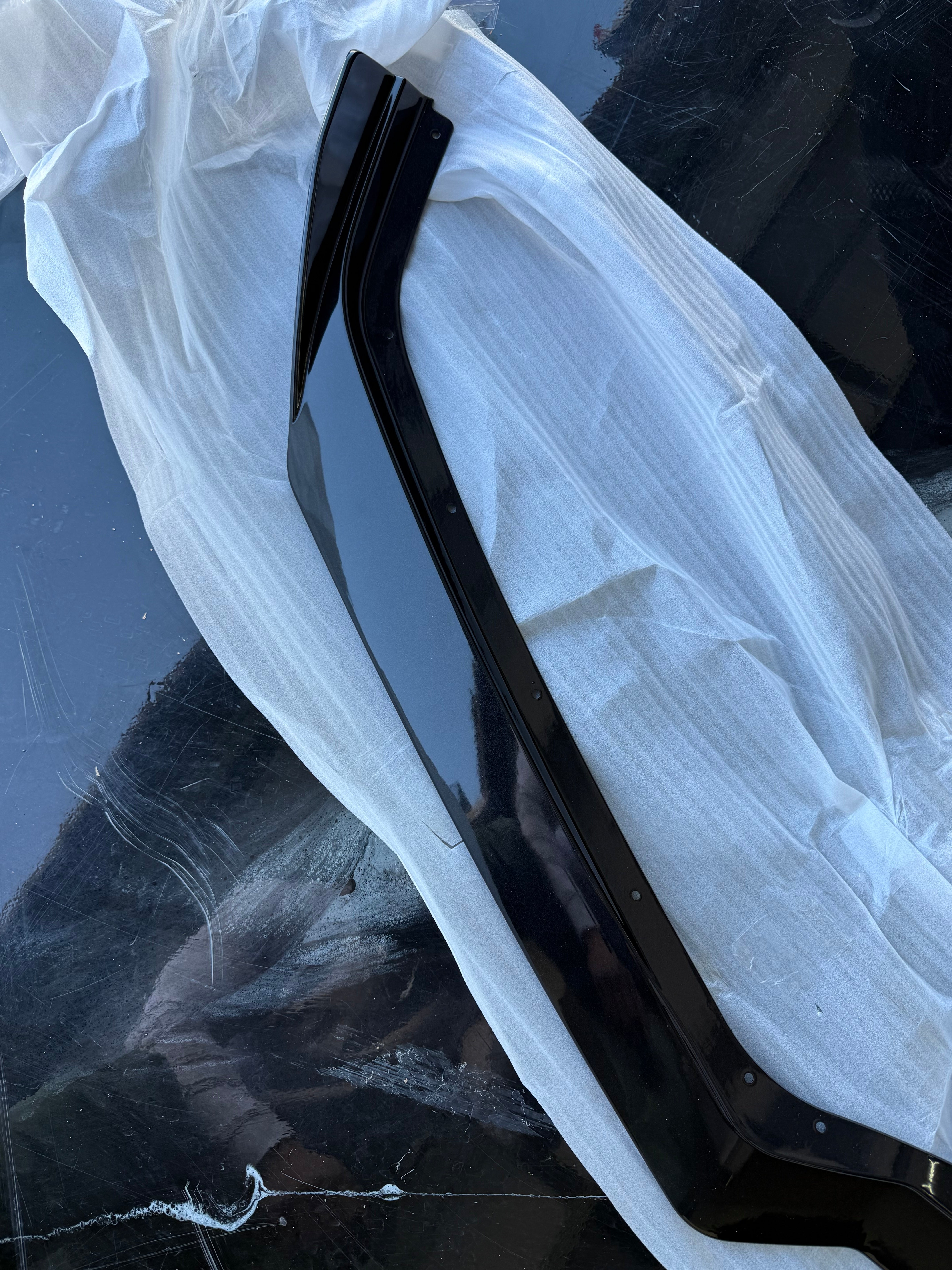 *OPEN BOX-DISCOUNTED* 2020+ C8 Corvette Stingray & Z51 |"5VM Style" CARBON FLASH 2-Piece Splitter / Lip Ground Effects