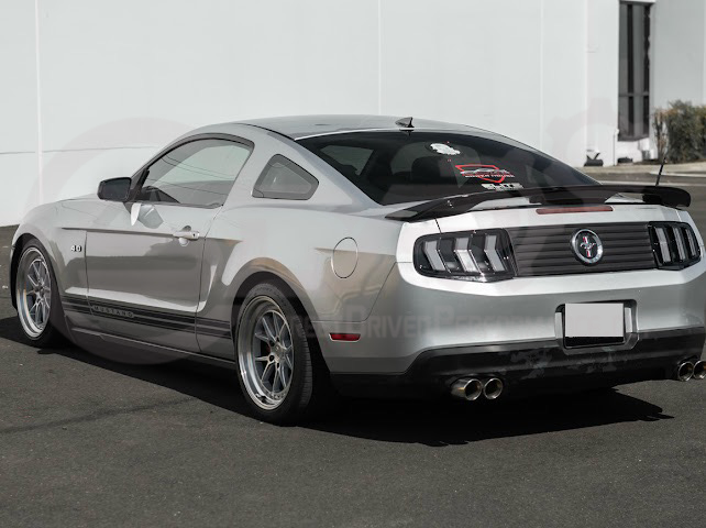 2010-2014 Ford Mustang S550 | GT500 Style GLOSSY BLACK Rear Trunk Lid Wing Spoiler