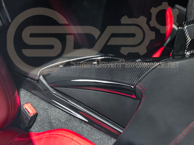 2020-Up Corvette C8 | CARBON FIBER Center Console Armrest Right Trim Panel Cover