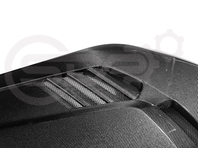 2023-Up BMW G87 M2 | V Style CARBON FIBER Front Vented Heat Extraction Hood