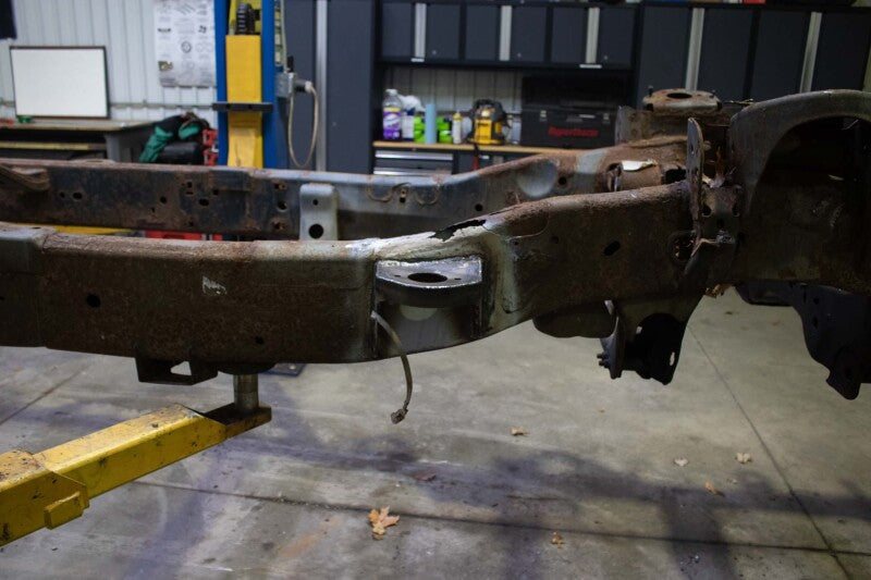 Rustbuster Front Cab Mount Left Side