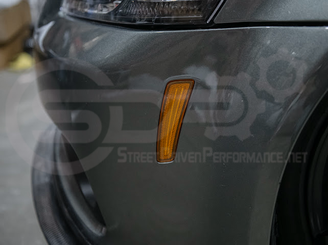 2008-2009 Pontiac G8 | Front Clear / Amber / or Smoke Lens Amber Light LED Side Markers Pair