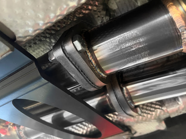 2014-2019 BMW F80 M3 & F82 / F83 M4 | MUFFLER AXLE BACK WITH RESONATED MID PIPE CAT BACK EXHAUST