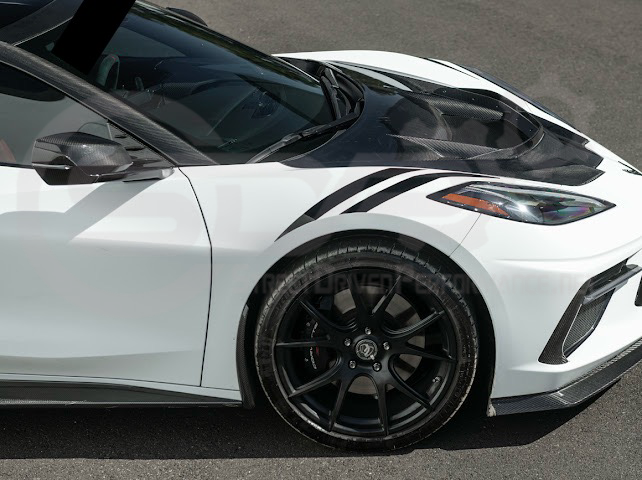 2020-PRESENT CHEVROLET CORVETTE C8 | ZR1 REPLICA STYLE DOUBLE SIDED CARBON FIBER FRONT VENTED HOOD