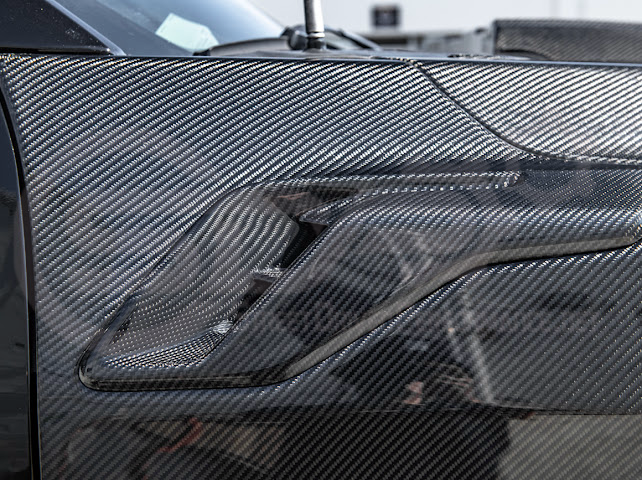 2021-UP F-150 RAPTOR | FACTORY STYLE CARBON FIBER SIDE FENDERS & VENTS REPLACEMENT