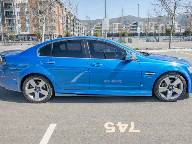 2008-09 PONTIAC G8 CARBON FIBER FRONT SPLITTER & SIDE SKIRTS GROUND EFFECTS