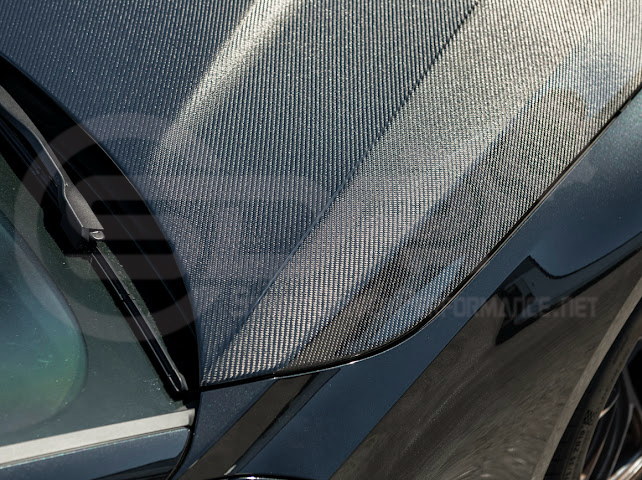2023-Up BMW G87 M2 | V Style CARBON FIBER Front Vented Heat Extraction Hood
