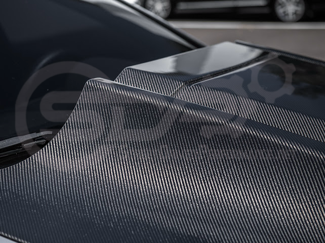 2008-2009 PONTIAC G8 CARBON FIBER ZR1 STYLE FRONT VENTED COWL HOOD