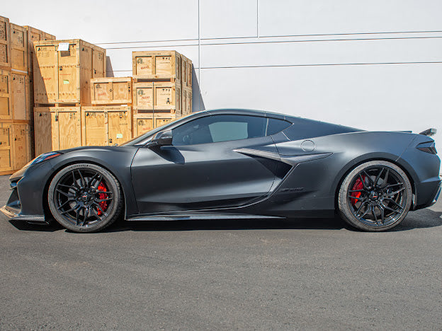 2020+ CORVETTE C8 Z06 / E-RAY |  CARBON FIBER DOOR HANDLE PAIR
