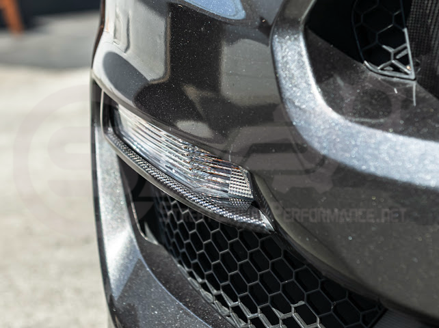 2015-2020 FORD MUSTANG SHELBY GT350 | FRONT FOG LIGHT EYEBROW TRIM COVER