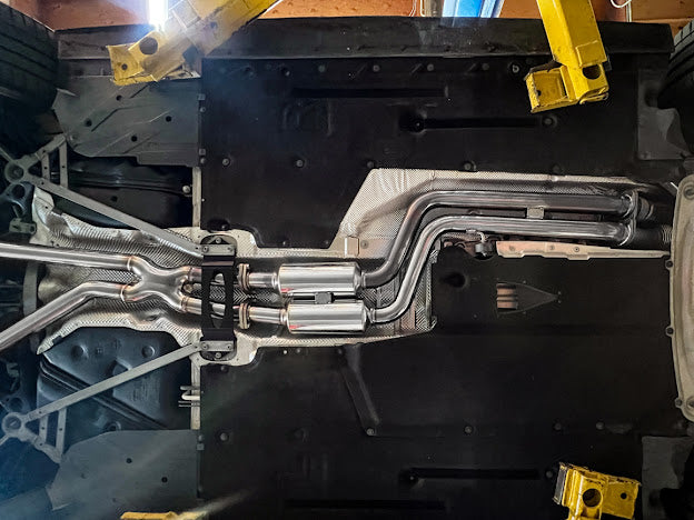 2014-2019 BMW F80 M3 & F82 / F83 M4 | MUFFLER AXLE BACK WITH RESONATED MID PIPE CAT BACK EXHAUST